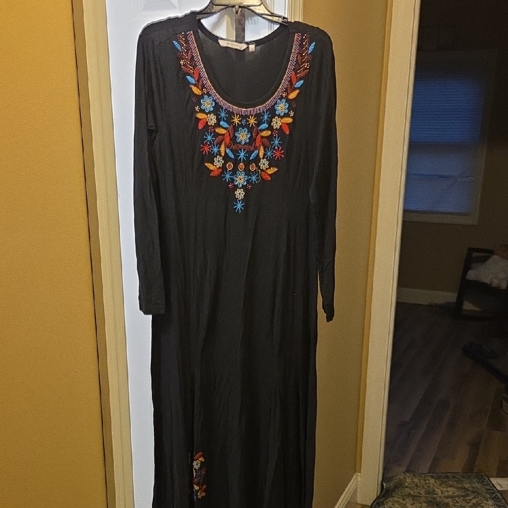 Soft Surroundings Black Dress with Multicolor Embroidery-EUC